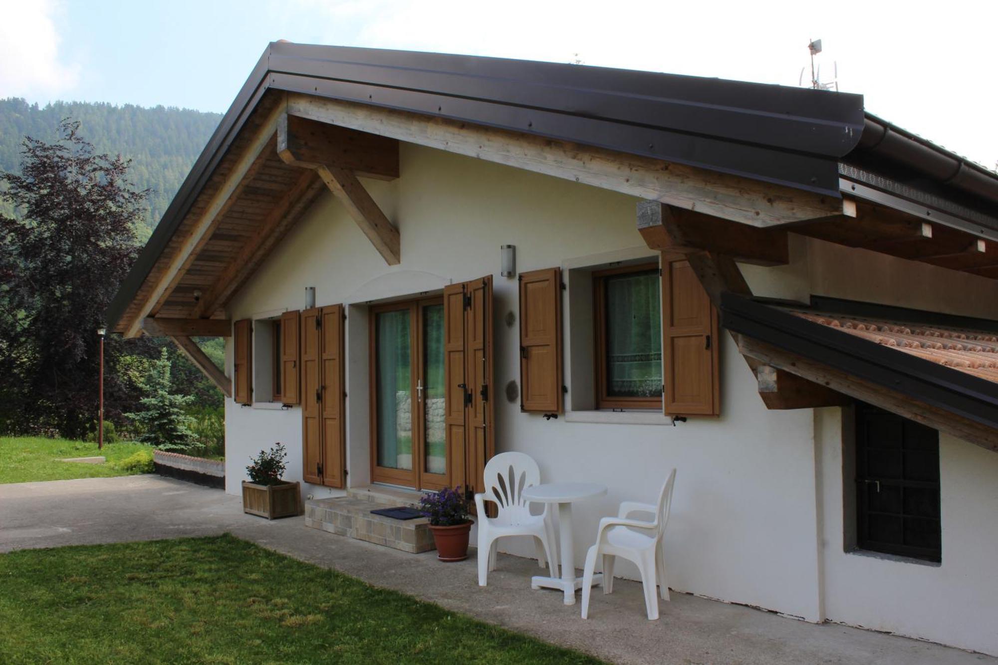 Appartamento Vacanze Bordala Ronzo-Chienis Exterior foto